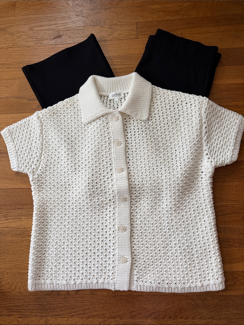 Haven Well Within ivory open stitch short sleeve sweater. Size S.